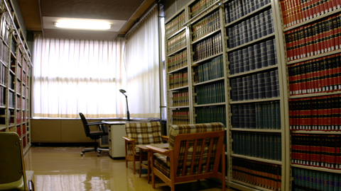 現代法研究室